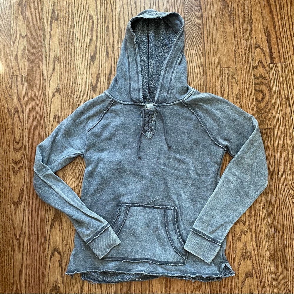Island Gypsy grey sweatshirt